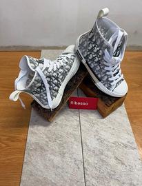 Dior sneakers B23