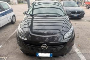 Opel corsa benzina gpl