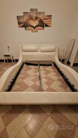 Struttura letto matrimoniale 