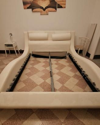 Struttura letto matrimoniale 
