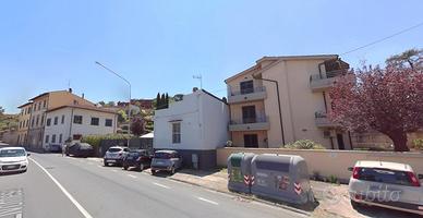 Bilocale con due bagni a Lastra a Signa a 700 eu