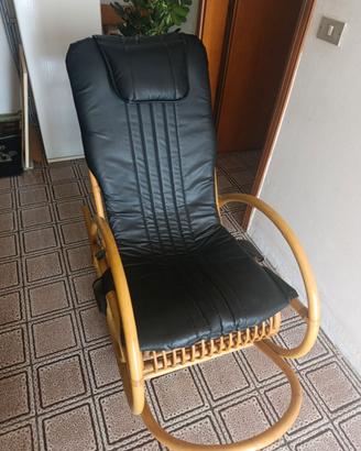 Sedia a dondolo artigianale vintage in vimini