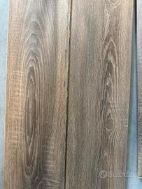 Pavimento laminato effetto Legno