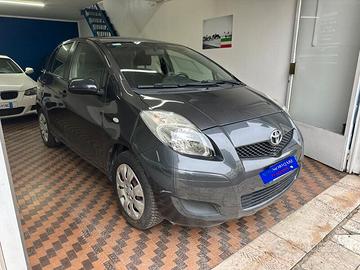 TOYOTA Yaris 2ª serie Yaris 1.0 5 porte Now GPL
