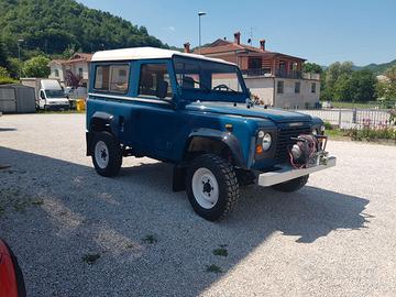 Lan Rover 90 2.5d autocarro