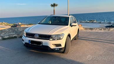 VOLKSWAGEN Tiguan 1ª serie - 2020