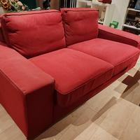 Divano 3 posti rosso + pouf contenitore