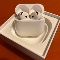 Air Pods 4 con cancellazione rumore