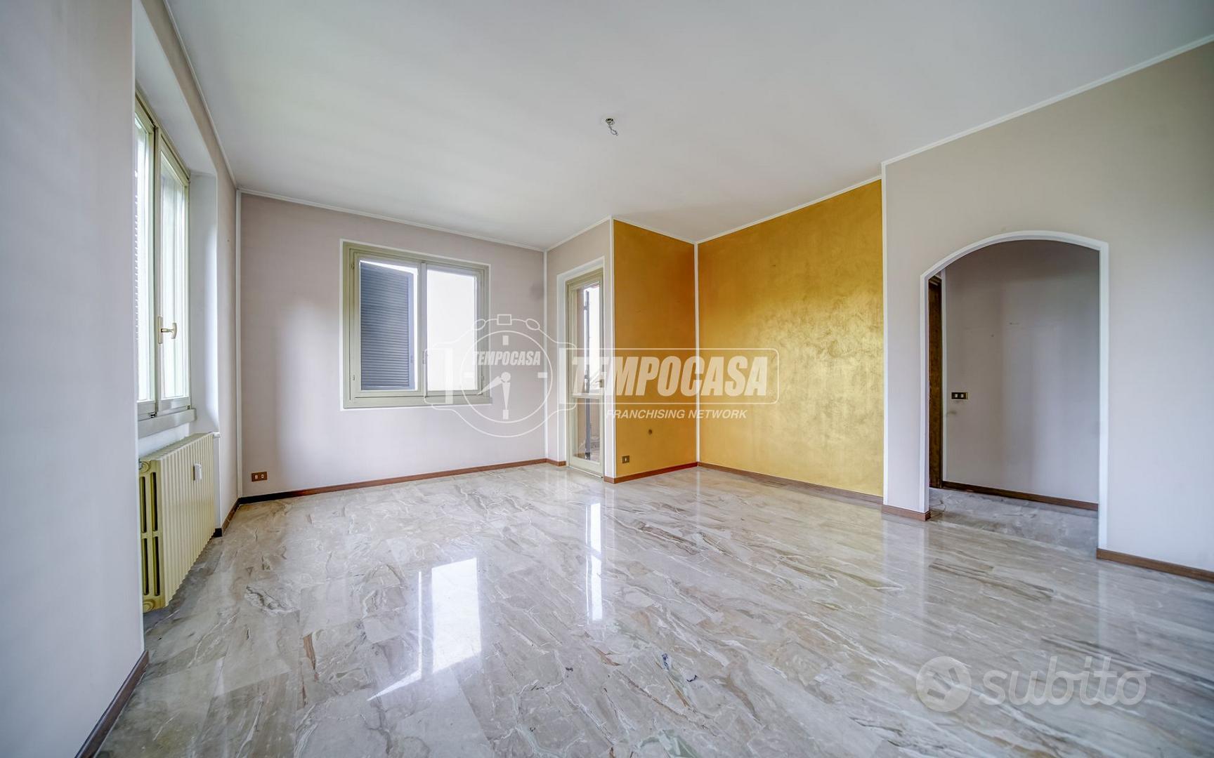 Apartment in Cassano Magnago, Santa Maria, Villa - Vista 2