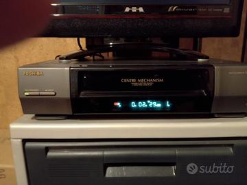 videoregistratore TOSHIBA