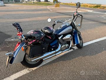 Moto Honda Shadow 750