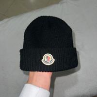 cappello moncler