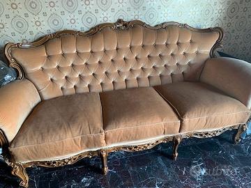 Divano vintage in velluto
