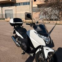 Honda Integra 750 dct