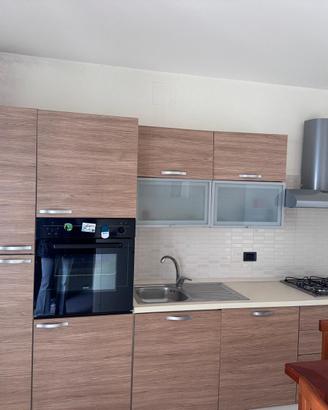 Cucina completa,forno,cappa e piano cottura NUOVA