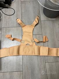 🦴 CORRETTORE DI POSTURA REGOLABILE