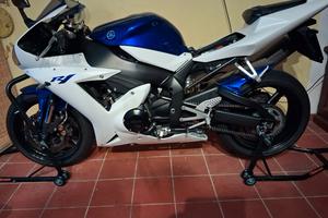 yamaha yzf r1 2003