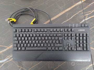 Tastiera Corsair STRAFE RGB