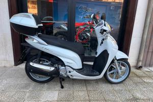 Honda SH 300 (2009)