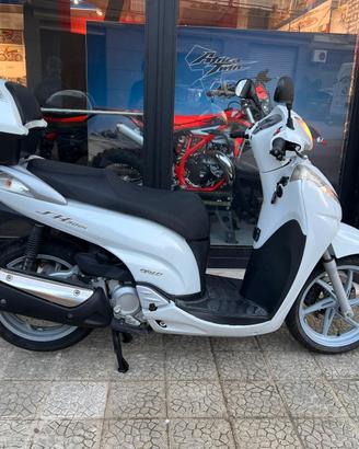 Honda SH 300 (2009)