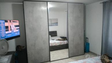cucina,camera letto,divano 