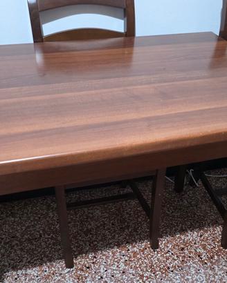 tavolo cucina allungabile con 4 sedie 