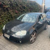 Ricambi Volkswagen Golf 2.0 TDI anno 2006