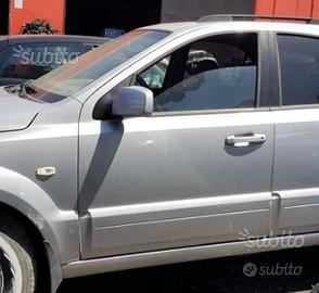 Porta anteriore sinistra Kia Sorento 2006
