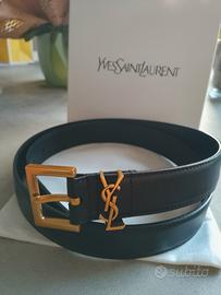 cintura Saint Laurent Cassandre in pelle nera con 