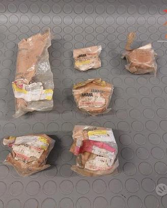 RICAMBI CAMBIO YAMAHA YZ NUOVI ORIGINALI INGRANAGG