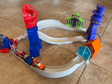 Pista paw patrol con 4 macchine