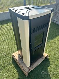 STUFA PELLET  5 KW