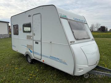 Roulotte caravelair 2004