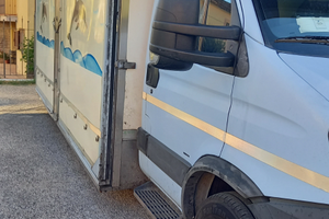 Furgone-Camion per uso mercato