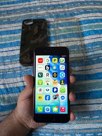 Iphone SE 2020 risso