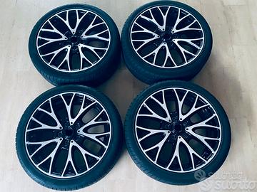 Cerchi in lega da 19 Mini JCW completi