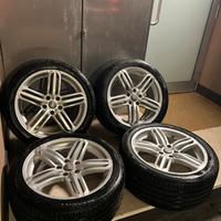 Cerchi Audi gomme estive 245/40/18 al 90%