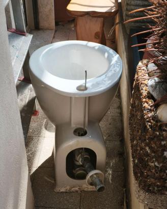 water + bidet