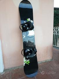 Tavola Snowboard e attacchi Rossignol 156 e borsa