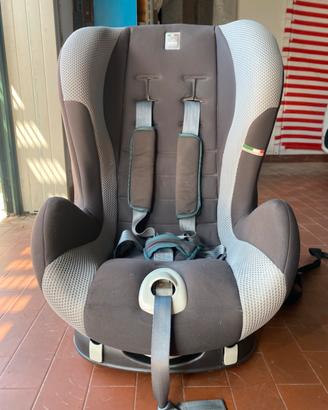 Due seggiolini auto cam isofix 9-18 kg