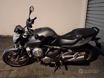Aprilia Mana 850