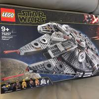LEGO Millenium Falcon 75257 Nuovo