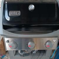 barbecue Weber a tre fuochi Spirit 2
