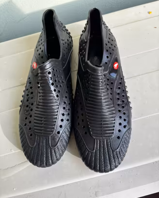 Scarpe da scoglio nuove nere 37 G&G