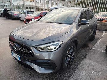  Mercedes-Benz GLA 200 d Premium – 2022 – Automati