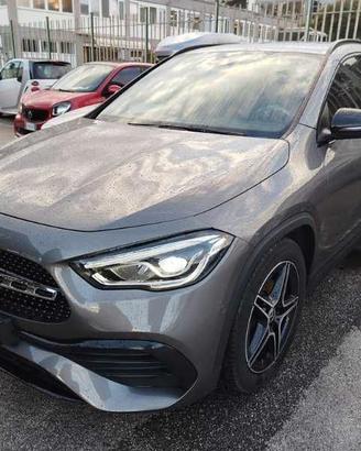  Mercedes-Benz GLA 200 d Premium – 2022 – Automati