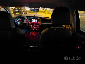   Audi  a 4.  ano 2012