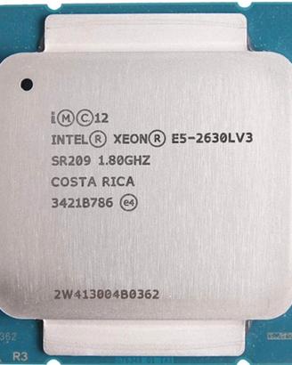CPU Intel Xeon E5 2630L V3 con pasta termica