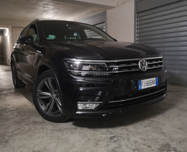 Tiguan Rline r-line int ext 2.0TDI 150cv dsg