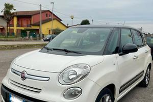 500L 7posti 1.6 lounge living 